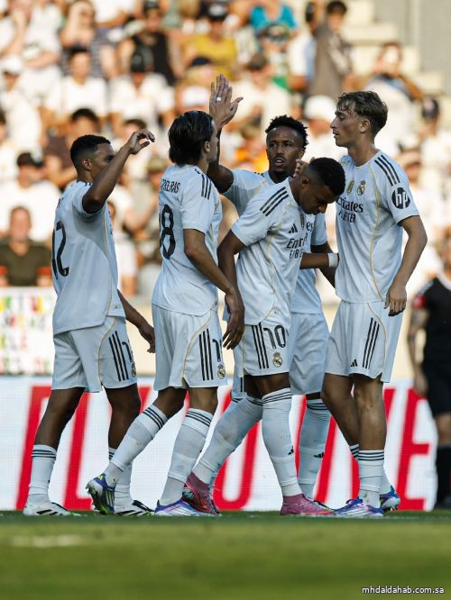 مبابي يقود ريال مدريد للفوز برباعية على تيرول النمساوي وديا