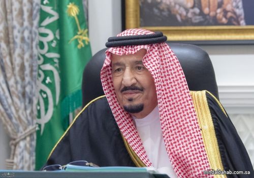 بموافقة الملك.. منح وسام الملك عبدالعزيز من الدرجة الثالثة لـ 200 مواطن ومواطنة