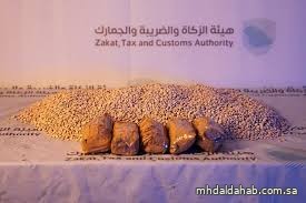 "زاتكا" تحبط تهريب أكثر من 300 ألف حبة كبتاجون عبر منفذي الحديثة وجسر الملك فهد