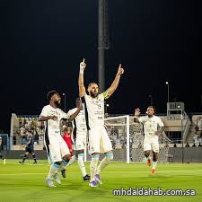 بنزيما يقود الاتحاد لفوز عريض على الأخدود