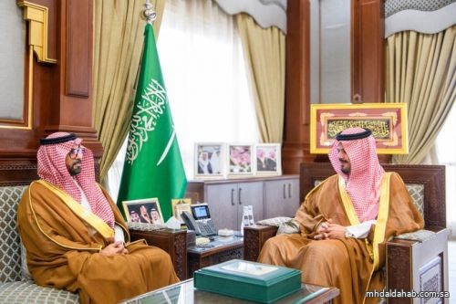 سمو أمير منطقة #المدينة_المنورة #سلمان_بن_سلطان، يستقبل مدير عام التدريب التقني والمهني بالمنطقة  الدكتور سلطان الغامدي.
