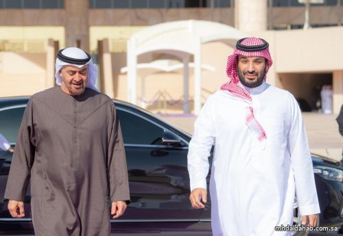 رئيس دولة الإمارات العربية المتحدة يغادر الرياض وسمو ولي العهد في مقدمة مودعيه رئيس دولة الإمارات العربية المتحدة يغادر الرياض وسمو ولي العهد في مقدمة مودعيه