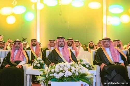 سمو أمير منطقة #المدينة_المنورة #سلمان_بن_سلطان، يرعى ملتقى #ذات_نخل للتمور الفاخرة