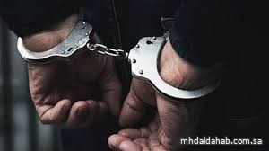 إحباط تهريب وترويج الشبو والإمفيتامين والقات في 5 مناطق بعمليات متزامنة لـ"المخدرات" و"حرس الحدود" إحباط تهريب وترويج الشبو والإمفيتامين والقات في 5 مناطق بعمليات متزامنة لـ"المخدرات" و"حرس الحدود"