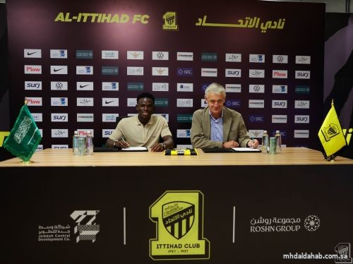 نادي الاتحاد ينهي إجراءات التعاقد مع روجر فيرنانديز