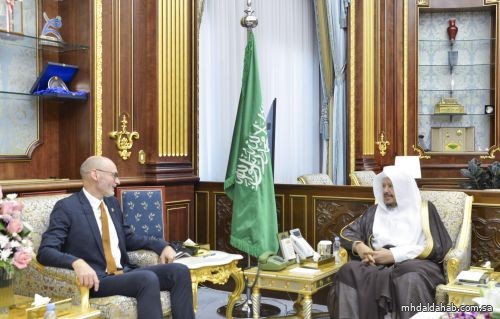 رئيس مجلس الشورى يستقبل سفير المملكة المتحدة لدى المملكة