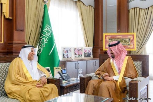 سمو أمير منطقة #المدينة_المنورة #سلمان_بن_سلطان، يستقبل معالي رئيس الهيئة الملكية للجبيل وينبع   م.خالد السالم