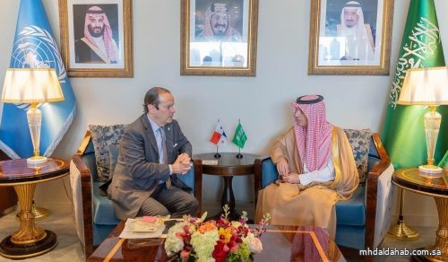 الجبير يلتقي وزير خارجية بنما