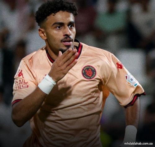 الخلود يهزم الشباب في عقر داره ويحقق انتصار تاريخي