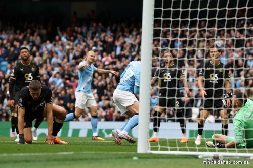 مانشستر سيتي يكتسح بيرنلي بخماسية في الدوري الإنجليزي