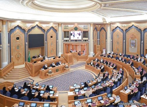 الشورى.. توصيات بدعم التمويل الجماعي وتوظيف الحلول الرقمية لتلبية الاحتياجات التمويلية