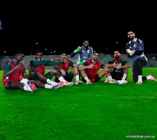 الأخضر يواصل إعداده لأندونيسيا ورينارد يتحدث للإعلام