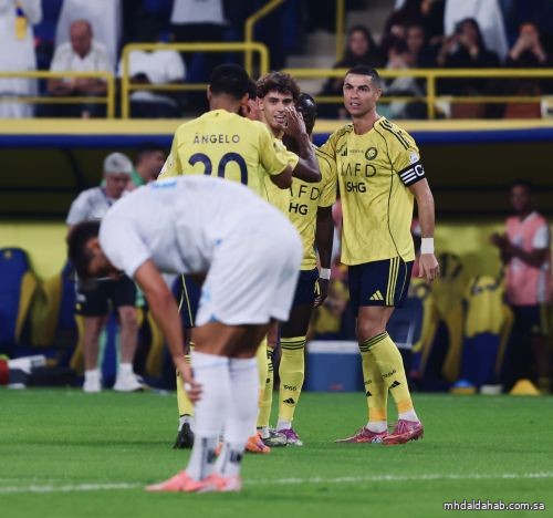 النصر يهزم الفتح المتعثر بخماسية ويعزز صدارته النصر يهزم الفتح المتعثر بخماسية ويعزز صدارته