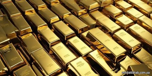 الذهب يتراجع مع ارتفاع الدولار ويتجه لتحقيق مكاسبه الشهرية الثالثة الذهب يتراجع مع ارتفاع الدولار ويتجه لتحقيق مكاسبه الشهرية الثالثة