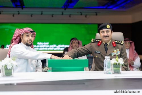 «الداخلية» تدشّن خدمات محفظة لوحات المركبات الرقمية عبر منصة «أبشر»