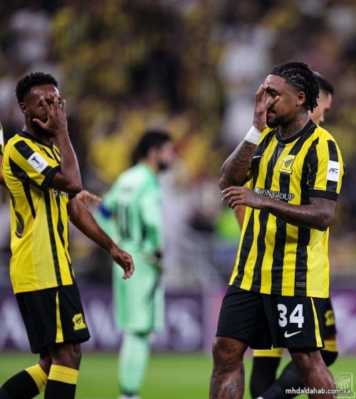 الاتحاد يهزم الشارقة بـ"ثلاثية" في النخبة الآسيوية الاتحاد يهزم الشارقة بـ"ثلاثية" في النخبة الآسيوية