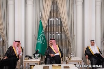 سمو أمير منطقة #المدينة_المنورة #سلمان_بن_سلطان يستقبل وفدًا من أعضاء #مجلس_الشورى