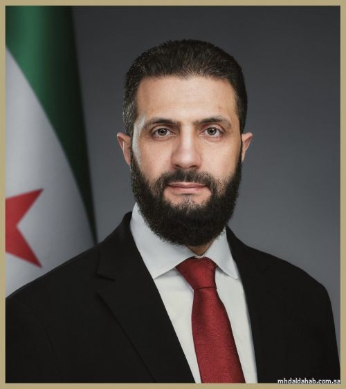 الشرع يصل واشنطن في أول زيارة رسمية لرئيس سوري.. يلتقي مع ترامب غدًا الشرع يصل واشنطن في أول زيارة رسمية لرئيس سوري.. يلتقي مع ترامب غدًا