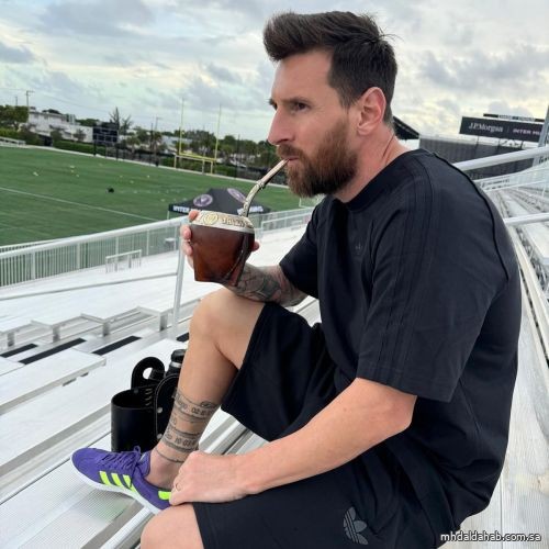 ميسي ينتظم في معسكر منتخب الأرجنتين بإسبانيا