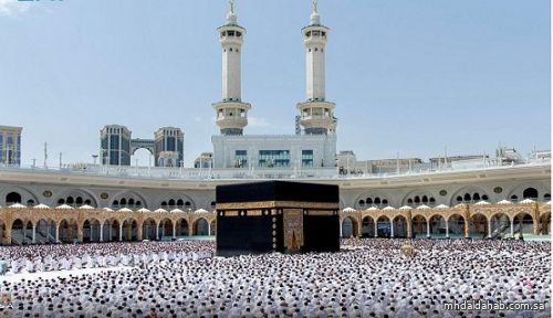 المصلون يؤدون صلاة الاستسقاء في جميع مناطق المملكة المصلون يؤدون صلاة الاستسقاء في جميع مناطق المملكة