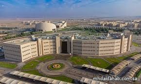 جامعة القصيم تفتح باب التقديم على 13 برنامجًا للدبلوم "عن بُعد" بالكلية التطبيقية