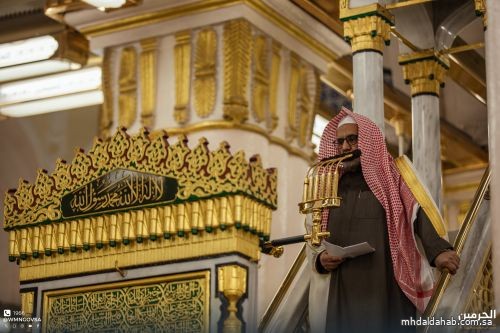 خطيب المسجد النبوي يبيّن مكانة آية الكرسي وفضلها العظيم