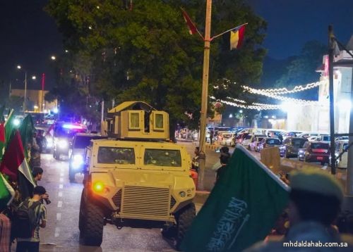 فريق عسكري سعودي إماراتي يصل عدن