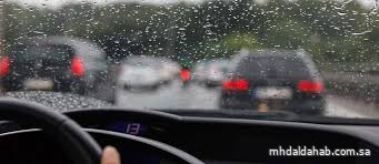المرور السعودي يدعو للالتزام بقواعد القيادة الآمنة أثناء هطول الأمطار المرور السعودي يدعو للالتزام بقواعد القيادة الآمنة أثناء هطول الأمطار