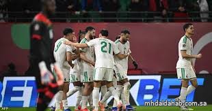 رياض محرز يقود الجزائر لتخطي بوركينا فاسو والتأهل لثمن نهائي أمم أفريقيا 2025